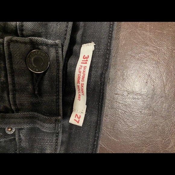 Jeans - Picture 3 of 3